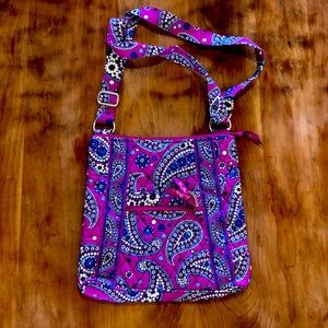 Vera Bradley hipster in boysenberry